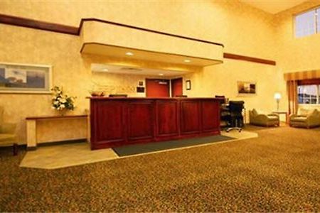 Crossings By Grandstay Inn & Suites Becker Nội địa bức ảnh