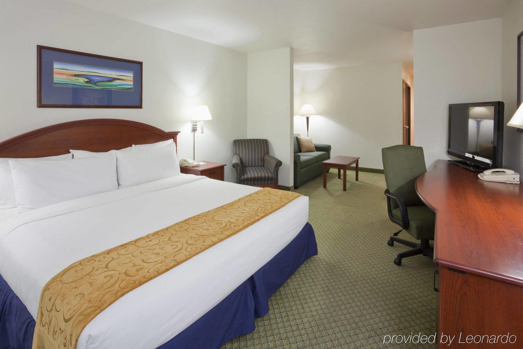 Crossings By Grandstay Inn & Suites Becker Ngoại thất bức ảnh